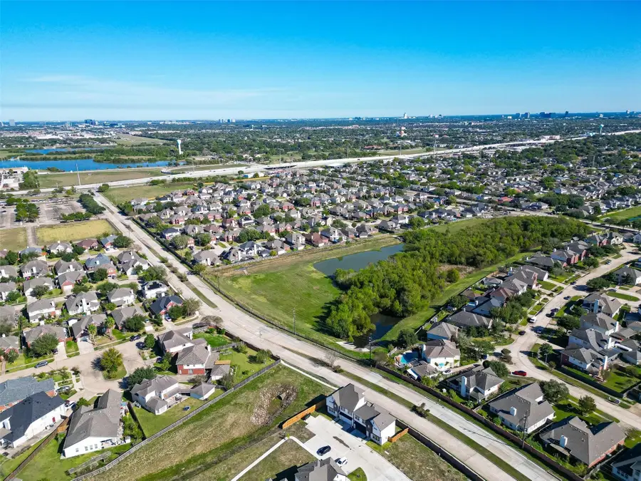 6702 Metro Boulevard #5, Houston, TX 77083 - #2