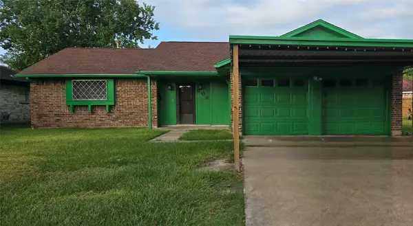 806 Briarway Street, Pasadena, TX 77503