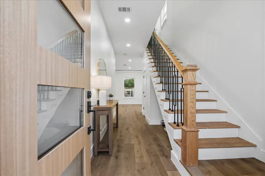 5819 Outer Banks Street, Houston, TX 77091 - #3