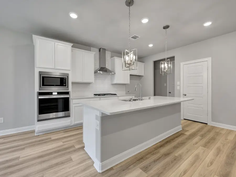 1645 Hopson Ranch Drive, Conroe, TX 77301 - Image #3