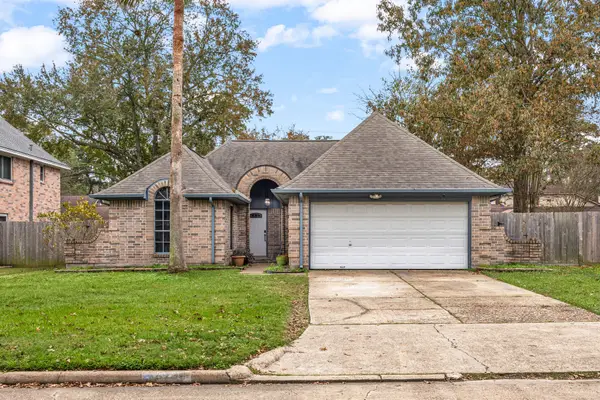 8730 Pines Place Drive, Humble, TX 77346