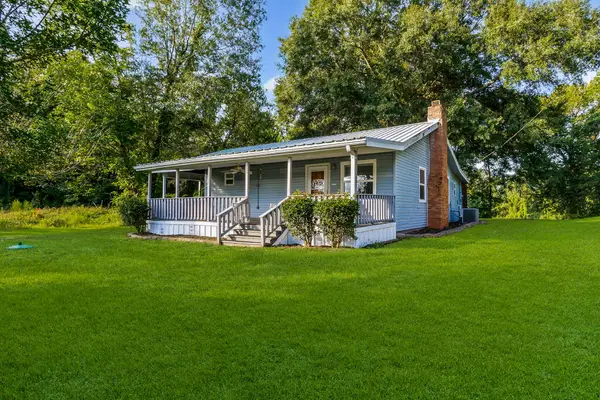 450 River Road, Goodrich, TX 77335