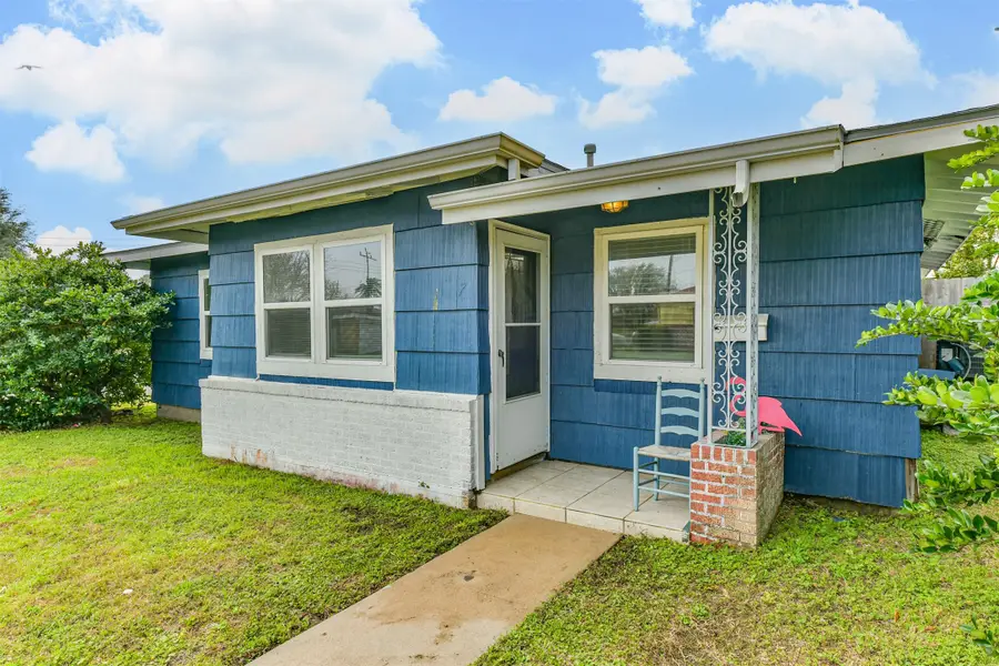 7 Gulf Lane, Galveston, TX 77550 - #2