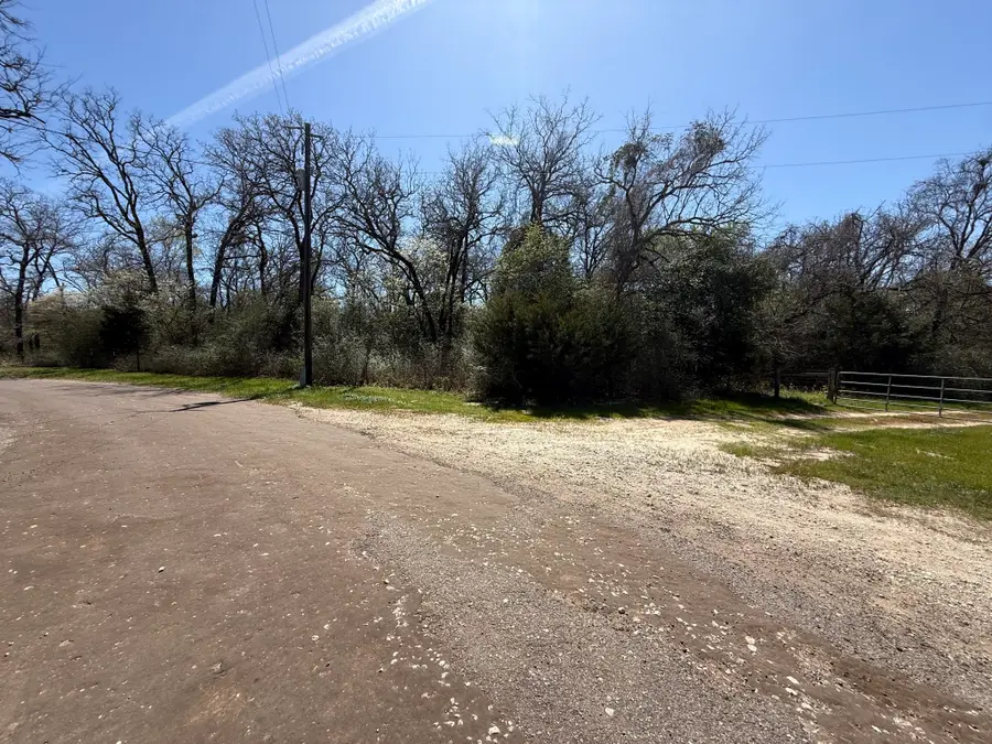 1922 County Road 261, Oakwood, TX 75855 - #3