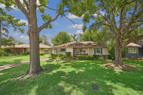 6306 Woodbrook Lane, Houston, TX 77008