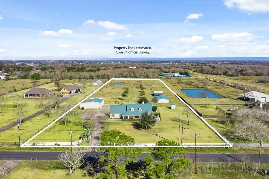 9106 N Humble Camp Road, Dickinson, TX 77539 - Image #3