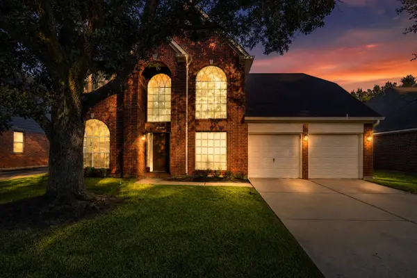 5123 Carefree Drive, League City, TX 77573