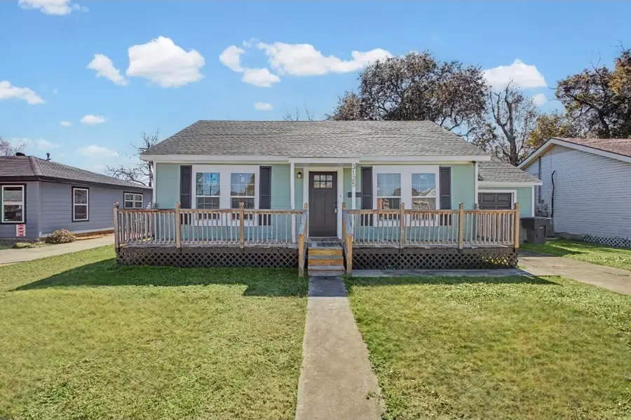 3125 South Dr, Groves, TX 77619 - #3