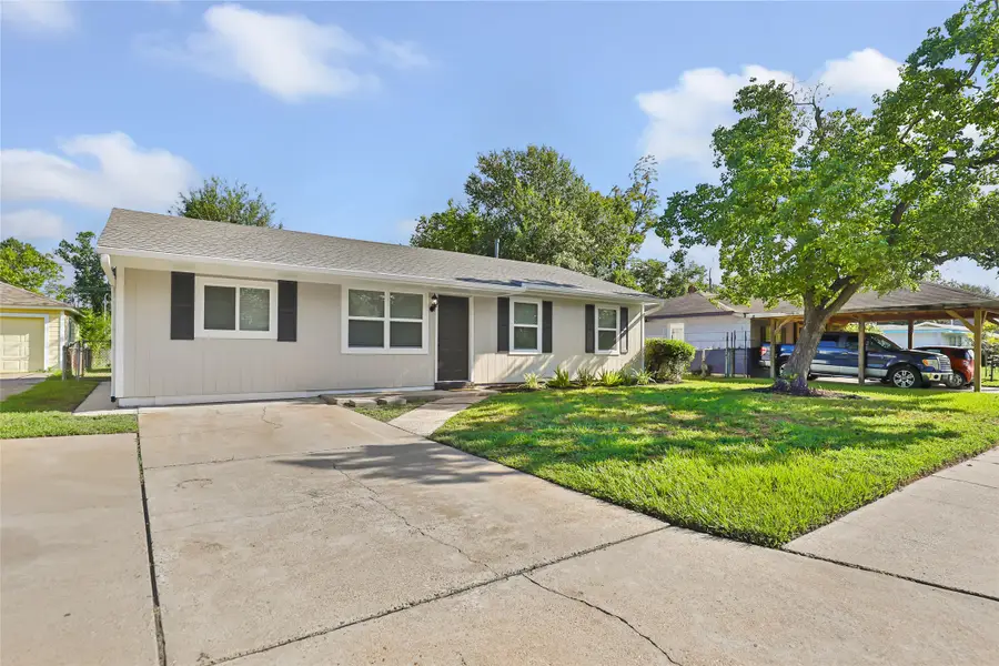 7111 Oak Village Drive, Houston, TX 77396 - #2