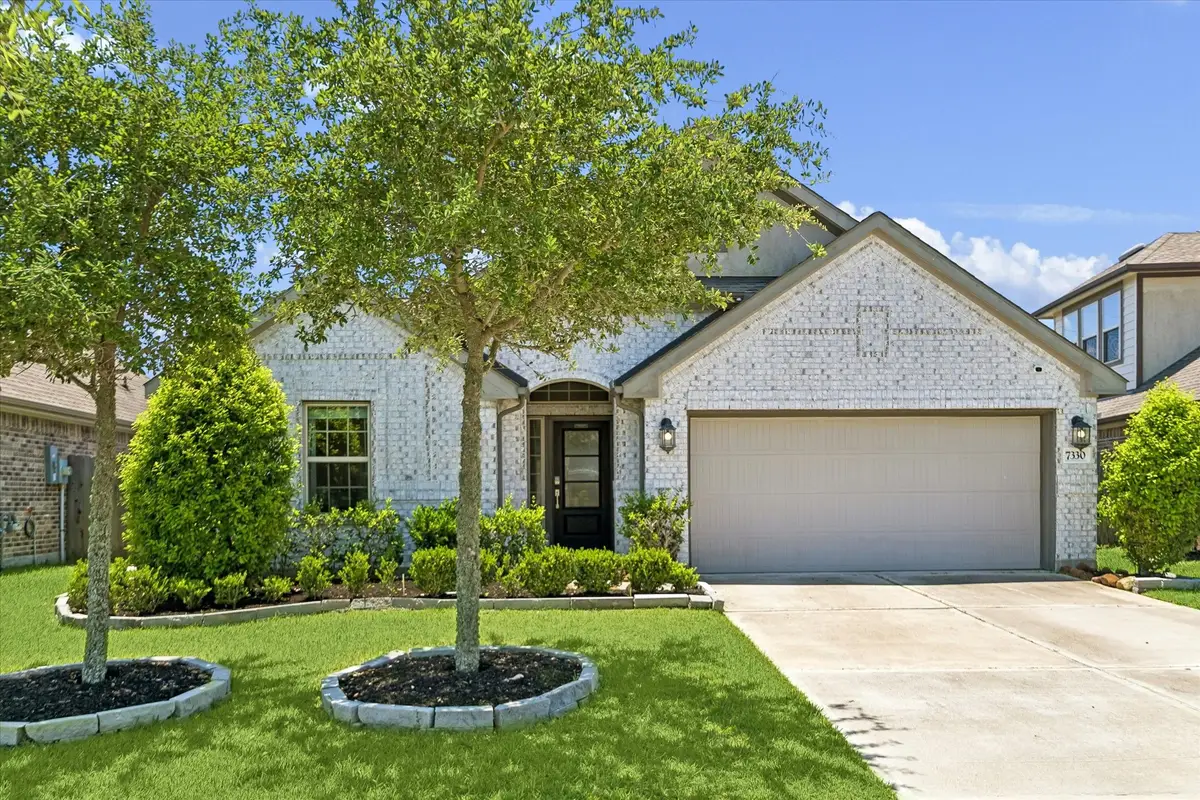 7330 Markstone Falls Lane, Rosenberg, TX 77469 - #1