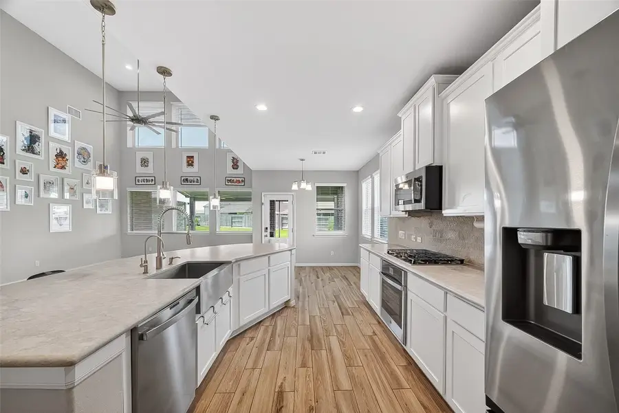 9607 Mystic Way, Monterey Belvieu, TX 77523 - #3