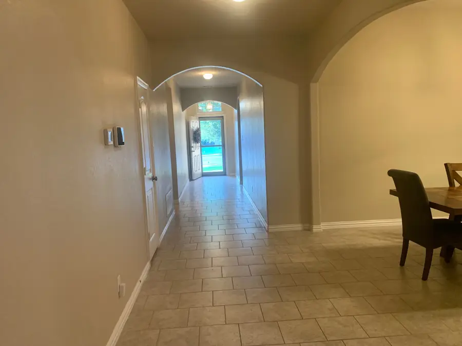 5611 Briar Knoll, New Braunfels, TX 78132 - #3