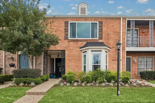 1635 W Sam Houston Parkway S, Houston, TX 77042