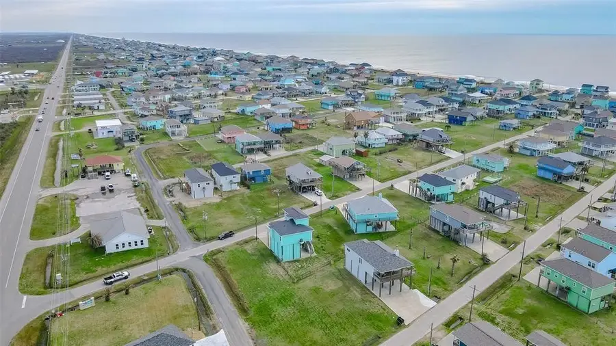 983 Tidelands Drive Drive, Crystal Beach, TX 77650 - #3