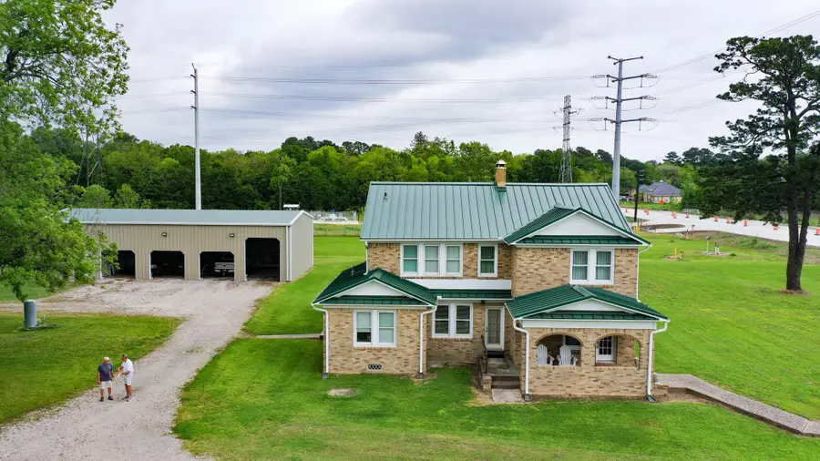 2222 N Main Street, Highlands, TX 77562 - #2