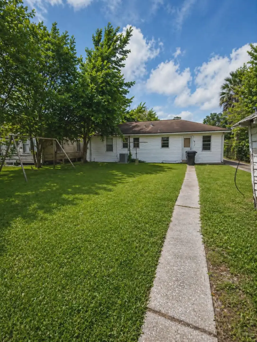 4302 Edison Street, Houston, TX 77009 - #2