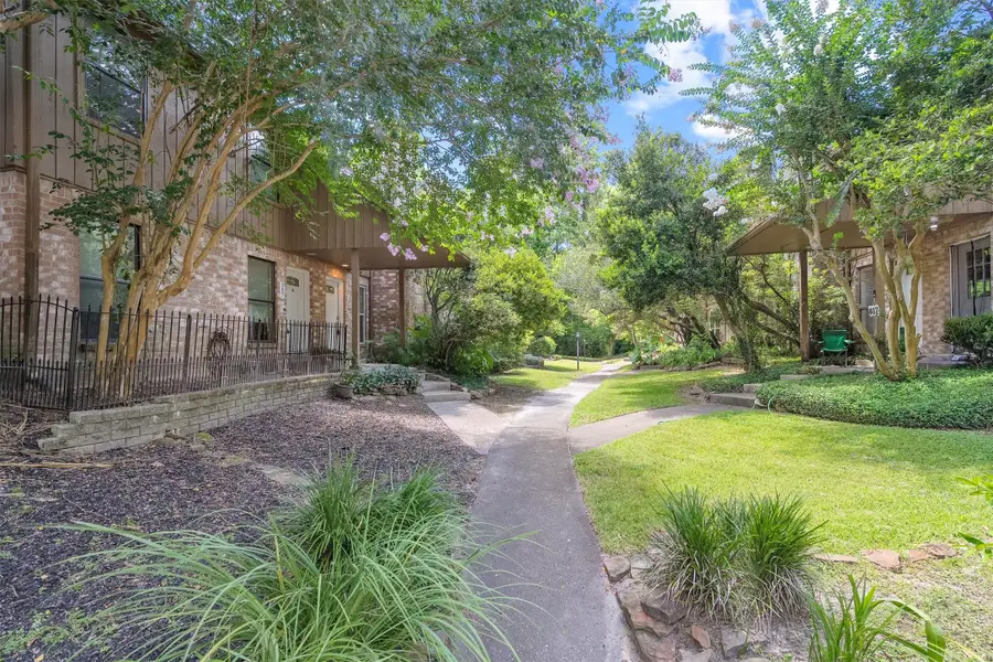 1011 Hamblen Road #306, Houston, TX 77339 - #3