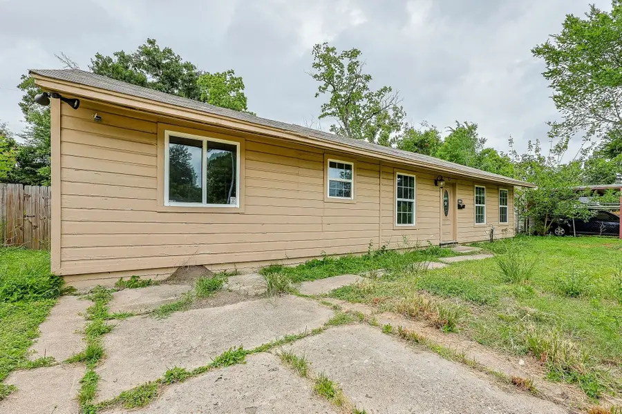 5839 Southurst Street, Houston, TX 77033 - #2