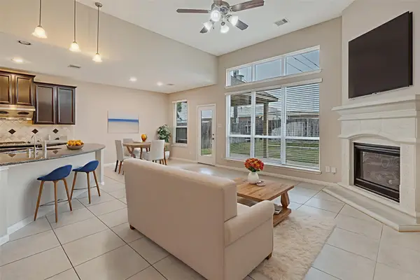 17602 Stamford Oaks Drive, Tomball, TX 77377