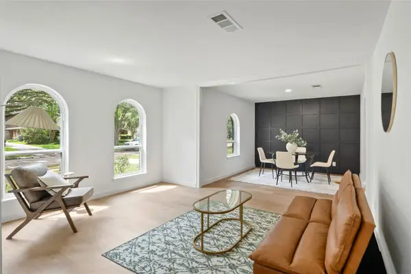 6114 Valkeith Drive, Houston, TX 77096