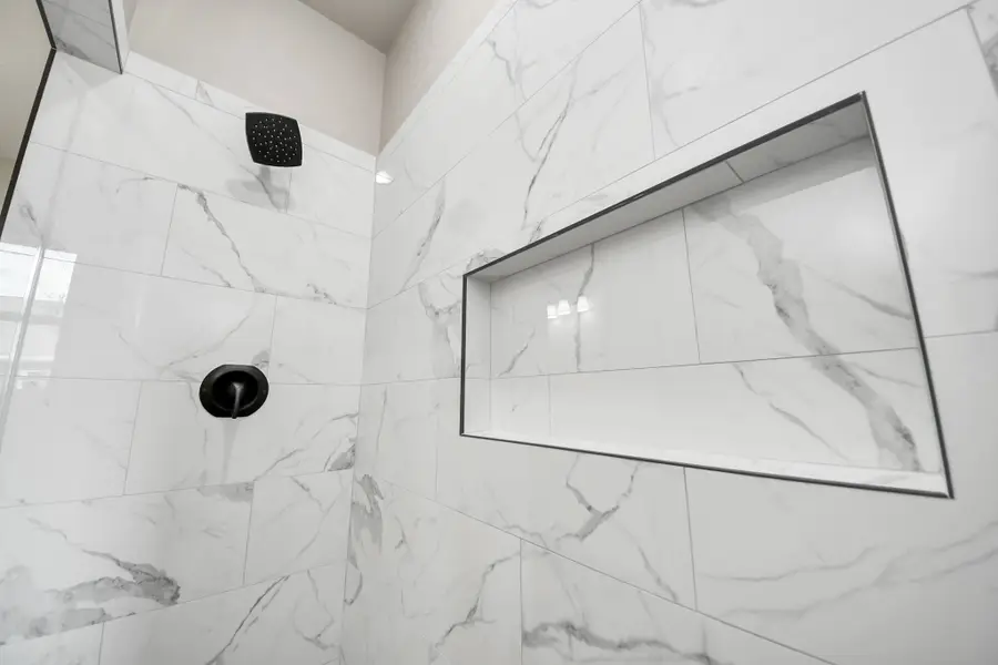 1110 Thrift Street, El Campo, TX 77437 - Image #2