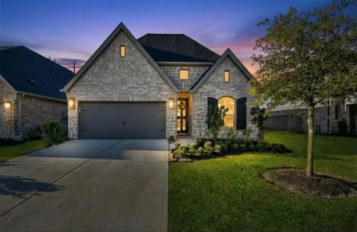 31443 Splitting Willow Way, Fulshear, TX 77441 - Image #1