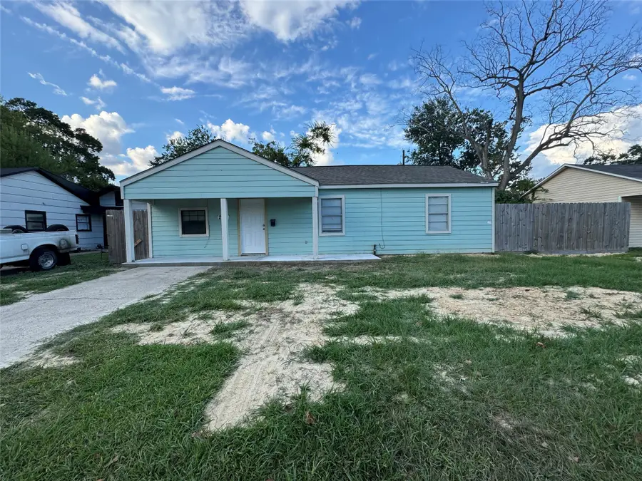 2125 Kingsdale Drive, Deer Park, TX 77536 - Image #2