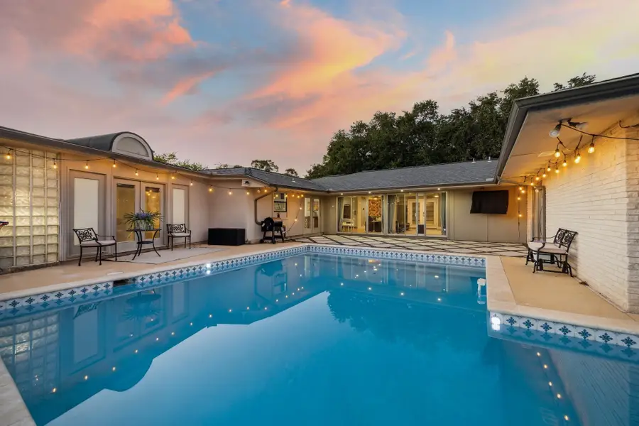 5339 Rutherglenn Drive, Houston, TX 77096 - Image #3