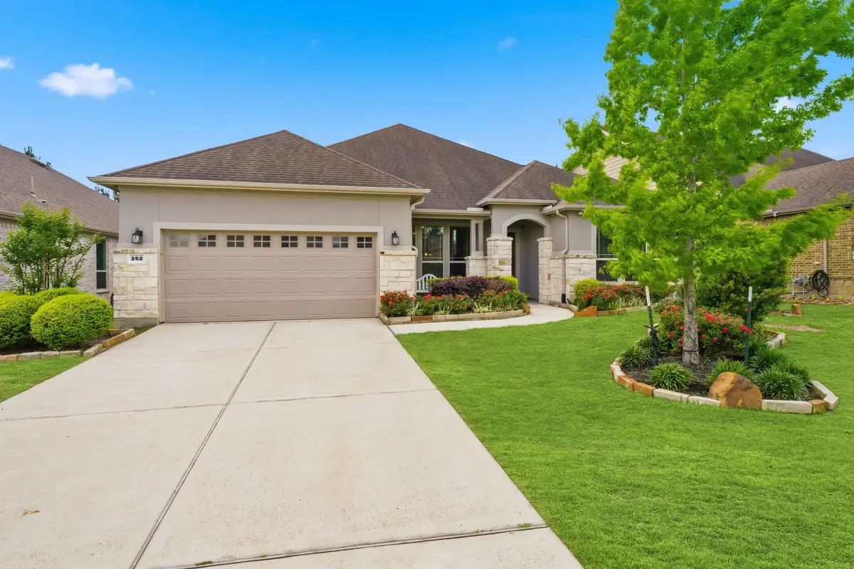 252 Connemara Drive, The Woodlands, TX 77382 - #1