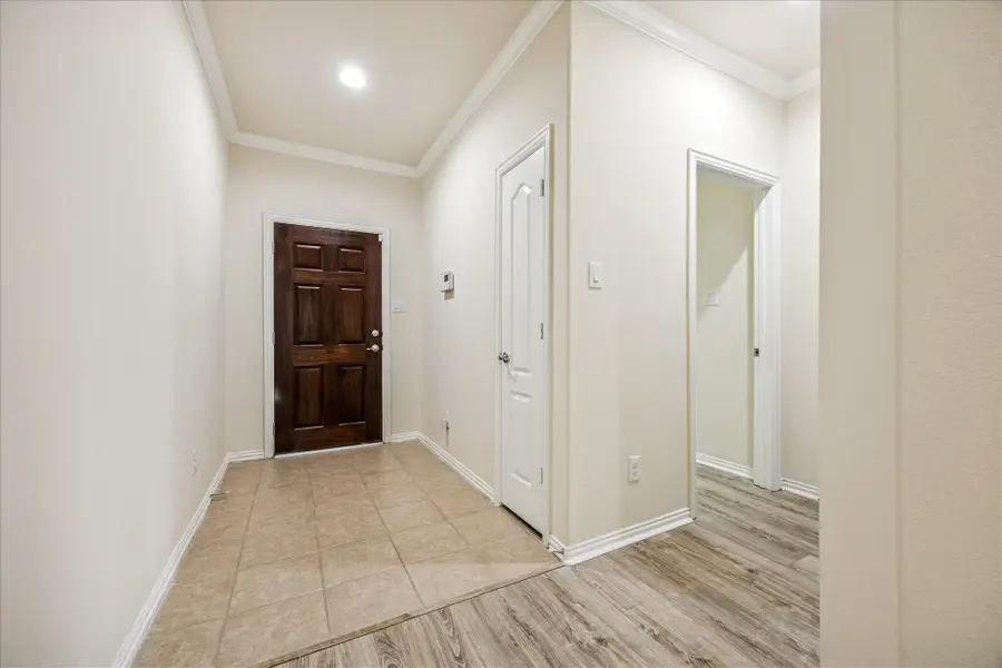 24634 Lakecrest Creek Drive, Katy, TX 77493 - Image #2