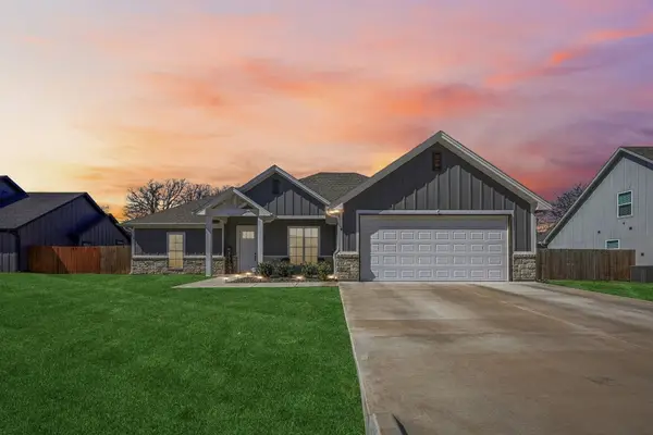 2032 Rattler Way, Tolar, TX 76476