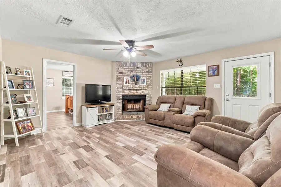 215 Lazy Oak Drive, Livingston, TX 77351 - #2
