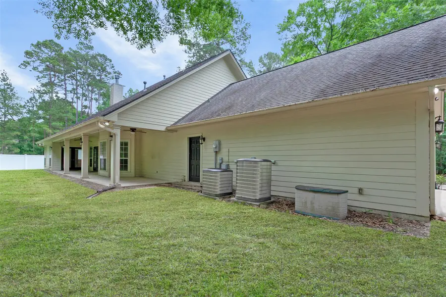 289 Broadmoor Drive, Huntsville, TX 77340 - #3