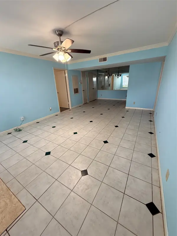 6606 De Moss Drive #311, Houston, TX 77074