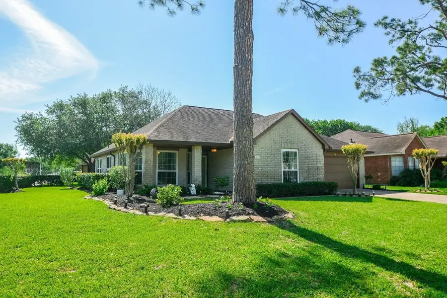 703 Laurel Grove Lane, Pearland, TX 77584 - #2