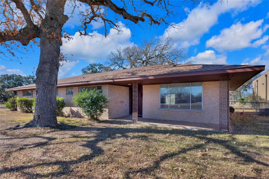 1243 North Jefferson, La Grange, TX 78945 - Image #2