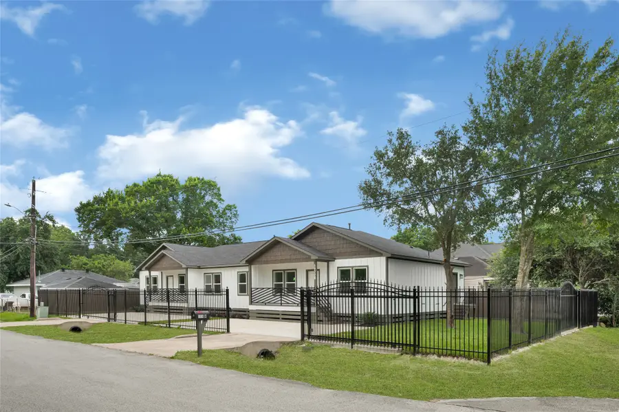 5930 Boness Road #A & B, Houston, TX 77396 - #2