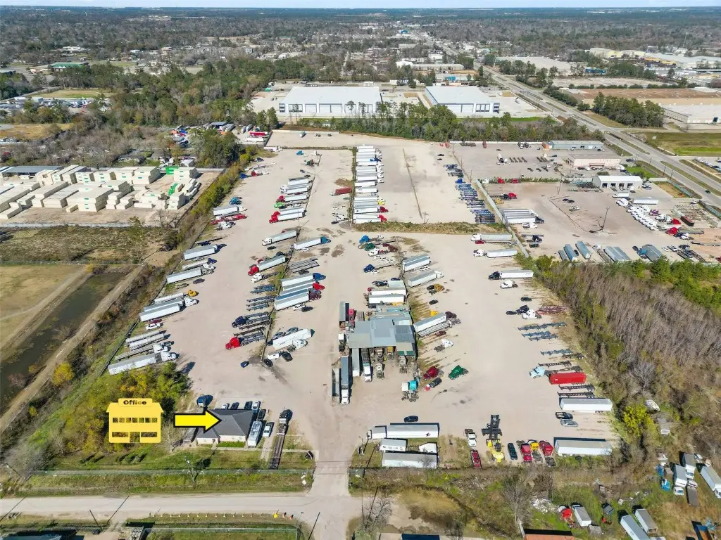 8735 Howton Street, Houston, TX 77028 - #1