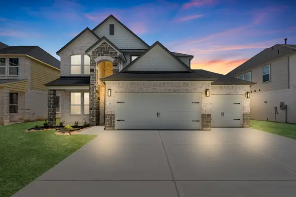 56 Shining Point Drive, Waller, TX 77484