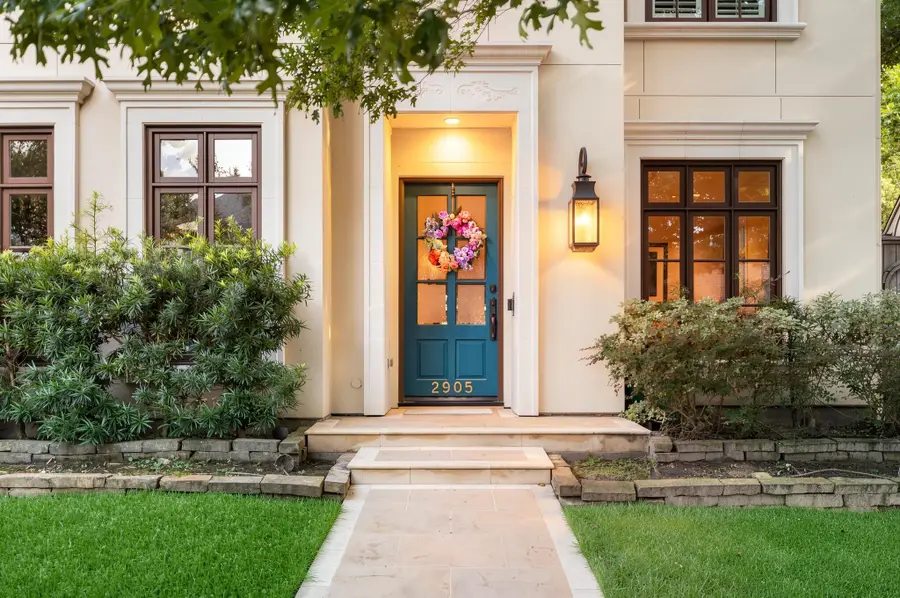 2905 Plumb Street, West University Place, TX 77005 - #2