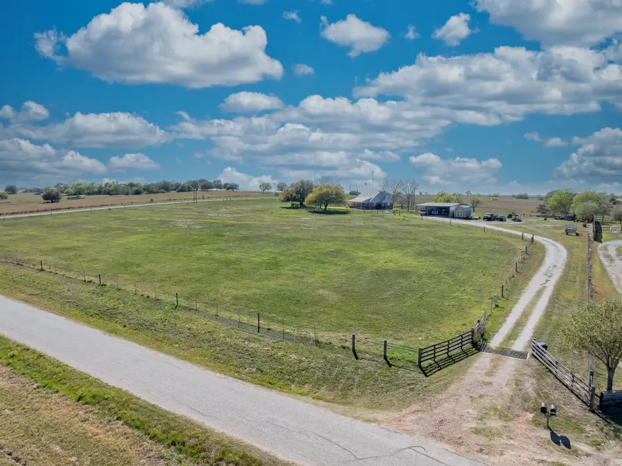 2110 Immenhauser Road, Yoakum, TX 77995 - #2