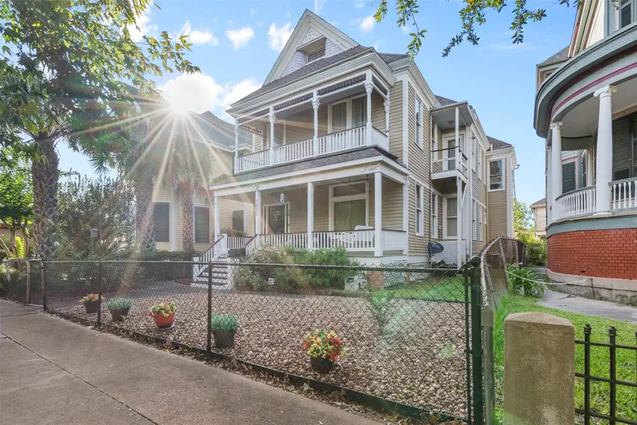 1820 Winnie Street, Galveston, TX 77550 - #3