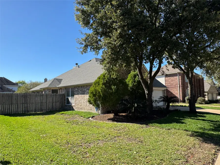 7915 Fall Hollow Drive, Houston, TX 77041 - #2