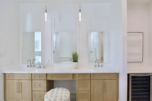 136 E 37th Street, Houston, TX 77018