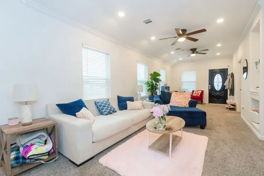 505 18th Avenue N, Texas City, TX 77590 - #2