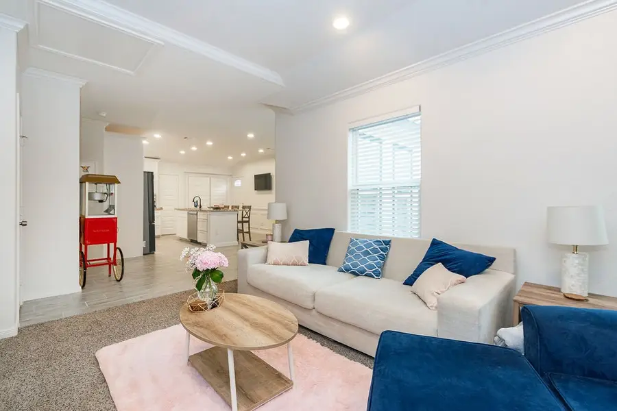 505 18th Avenue N, Texas City, TX 77590 - #3