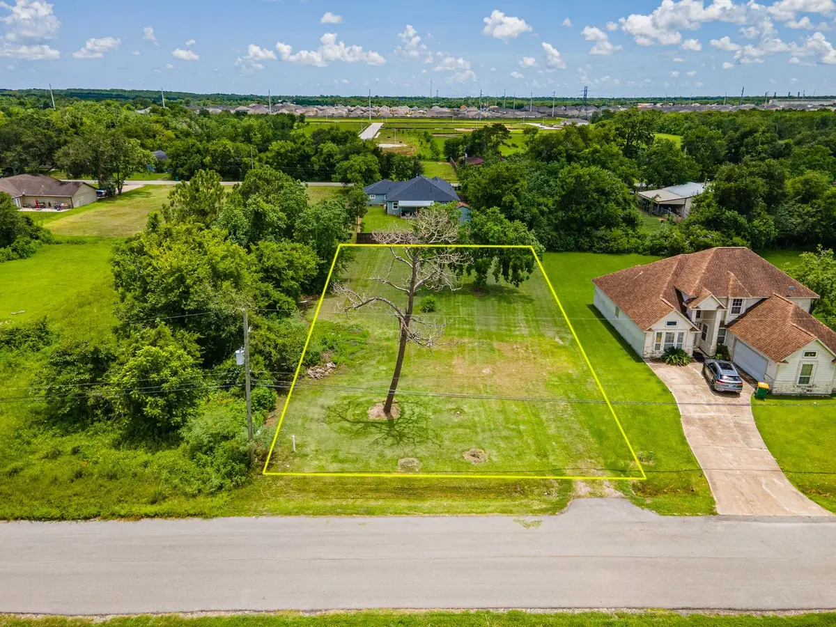 4905 Lawndale Street, La Marque, TX 77568 - #1
