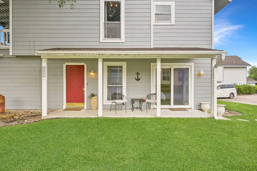 116 April Point Drive N, Conroe, TX 77356 - Image #3