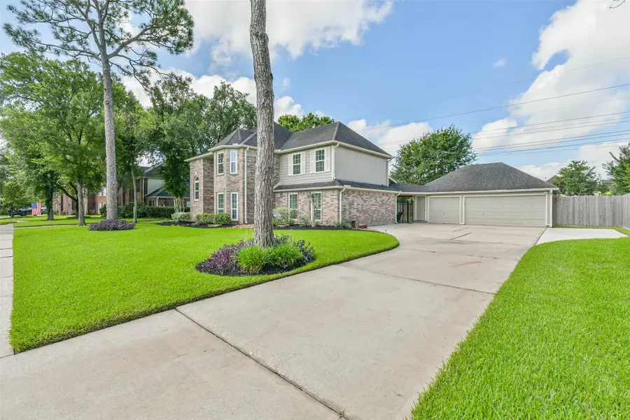 1806 Middlecreek Street, Friendswood, TX 77546 - #3