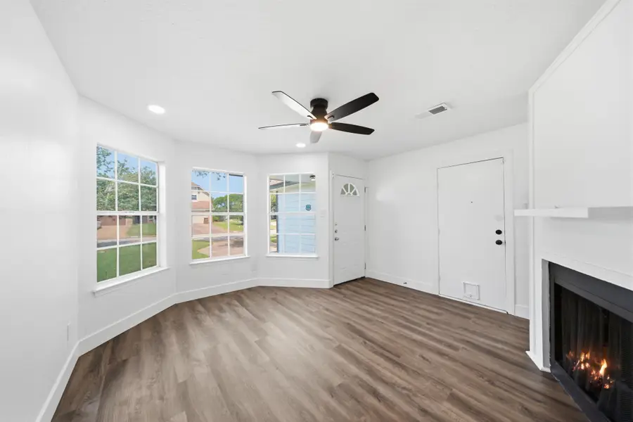 5820 Guadalupe Drive, Dickinson, TX 77539 - #3
